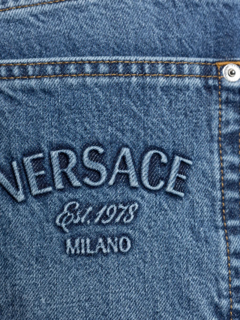 Straight Jeans