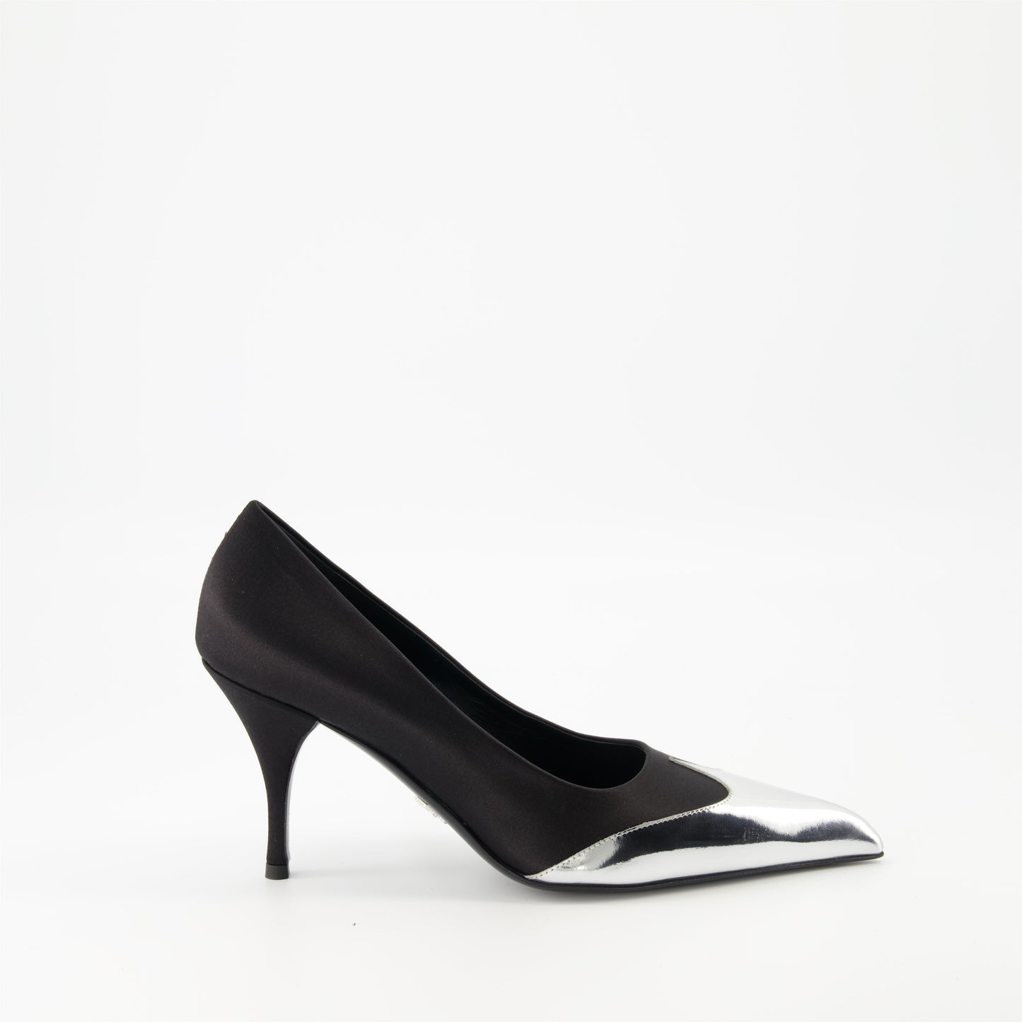 Satin and leather pumps