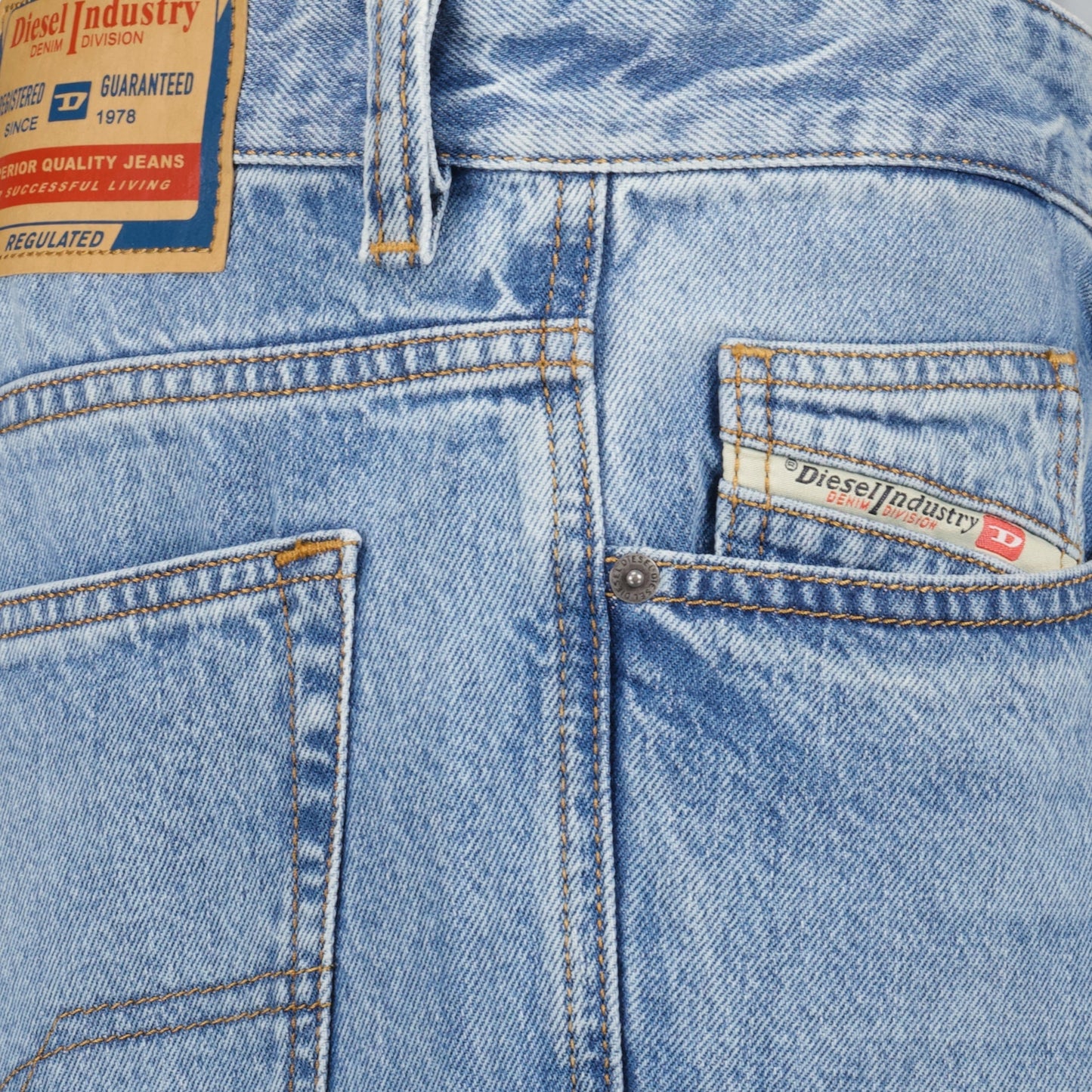 2001 D-Macro Light Blue Jean