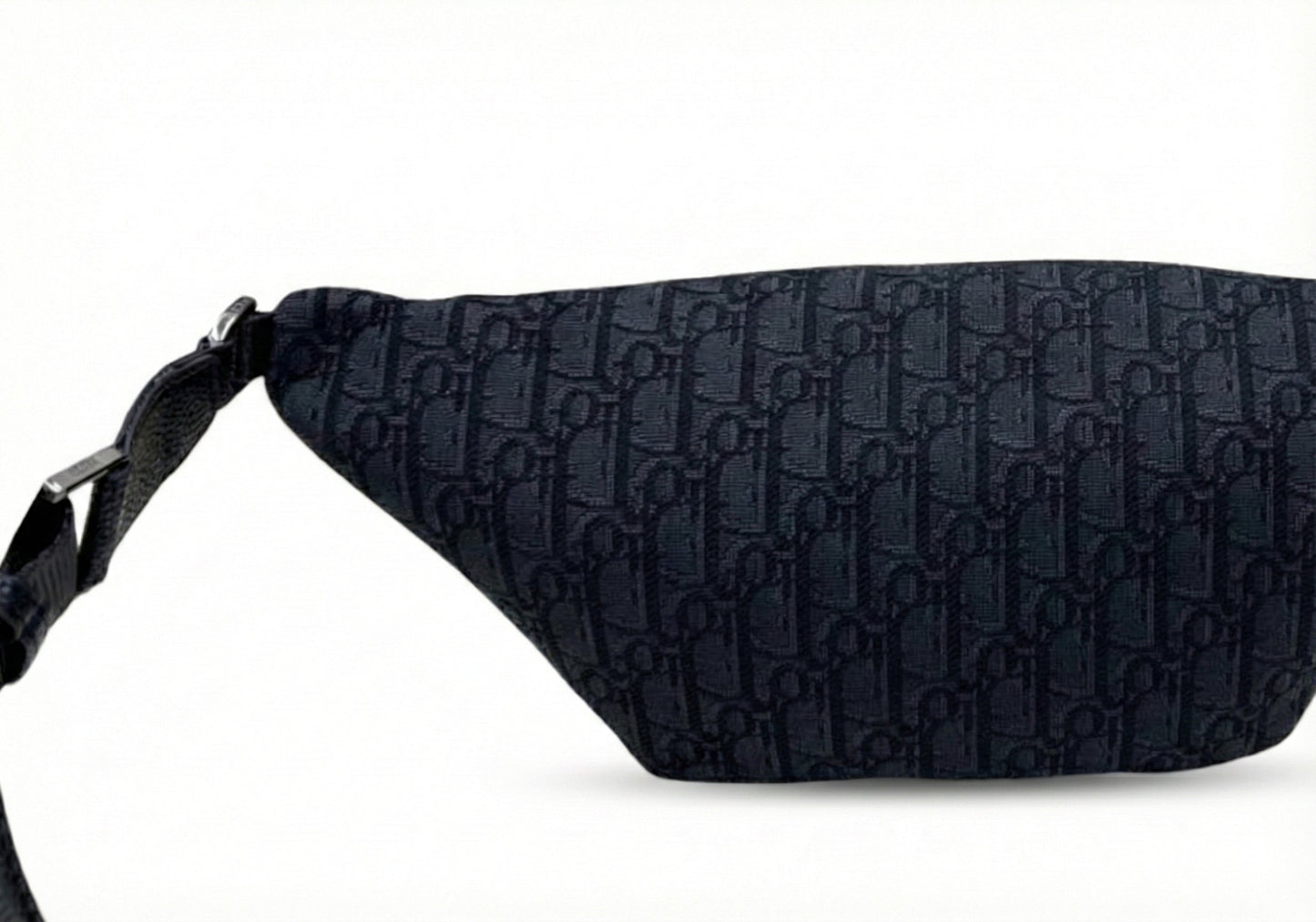 Oblique Saddle Soft Body Bag