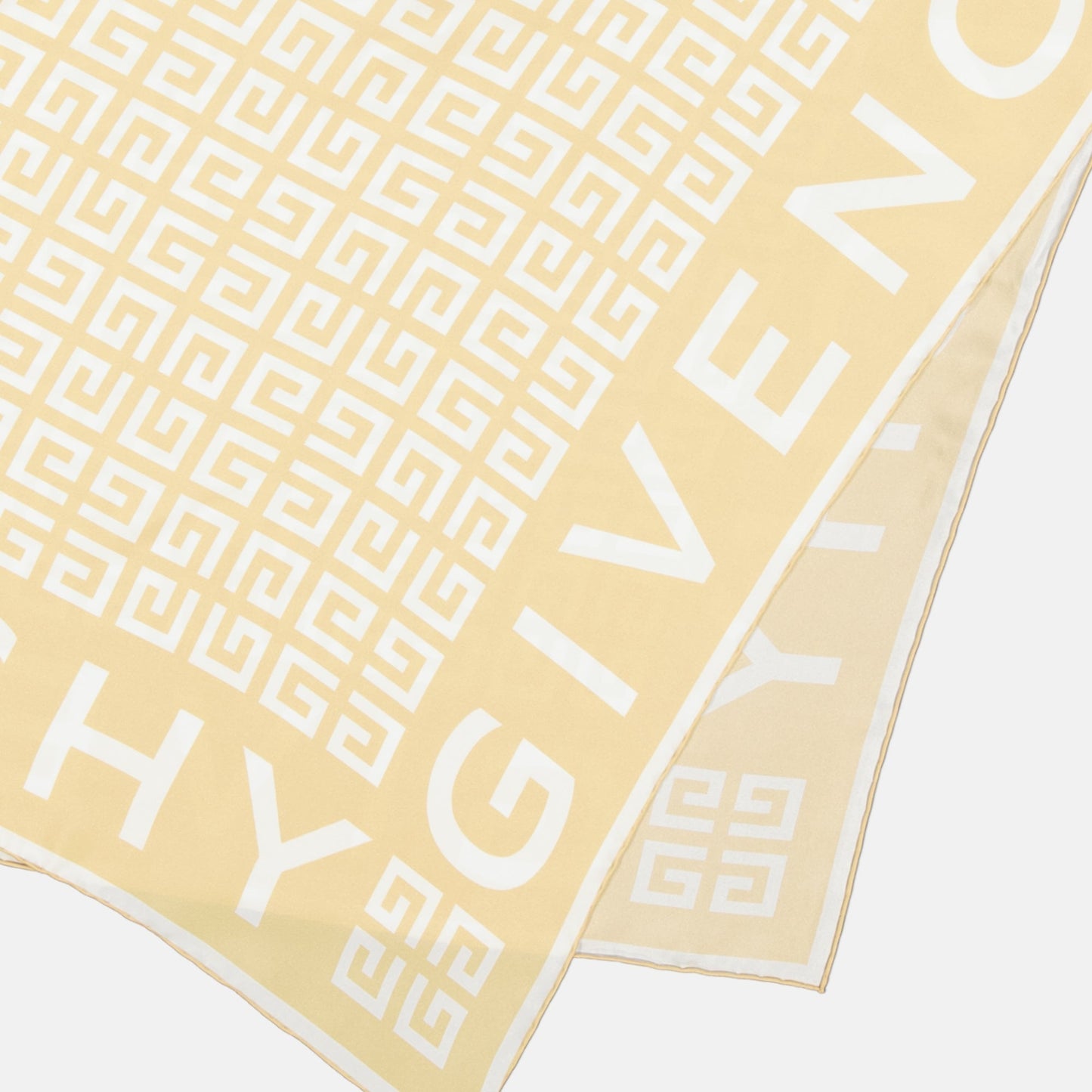 4G Silk Square