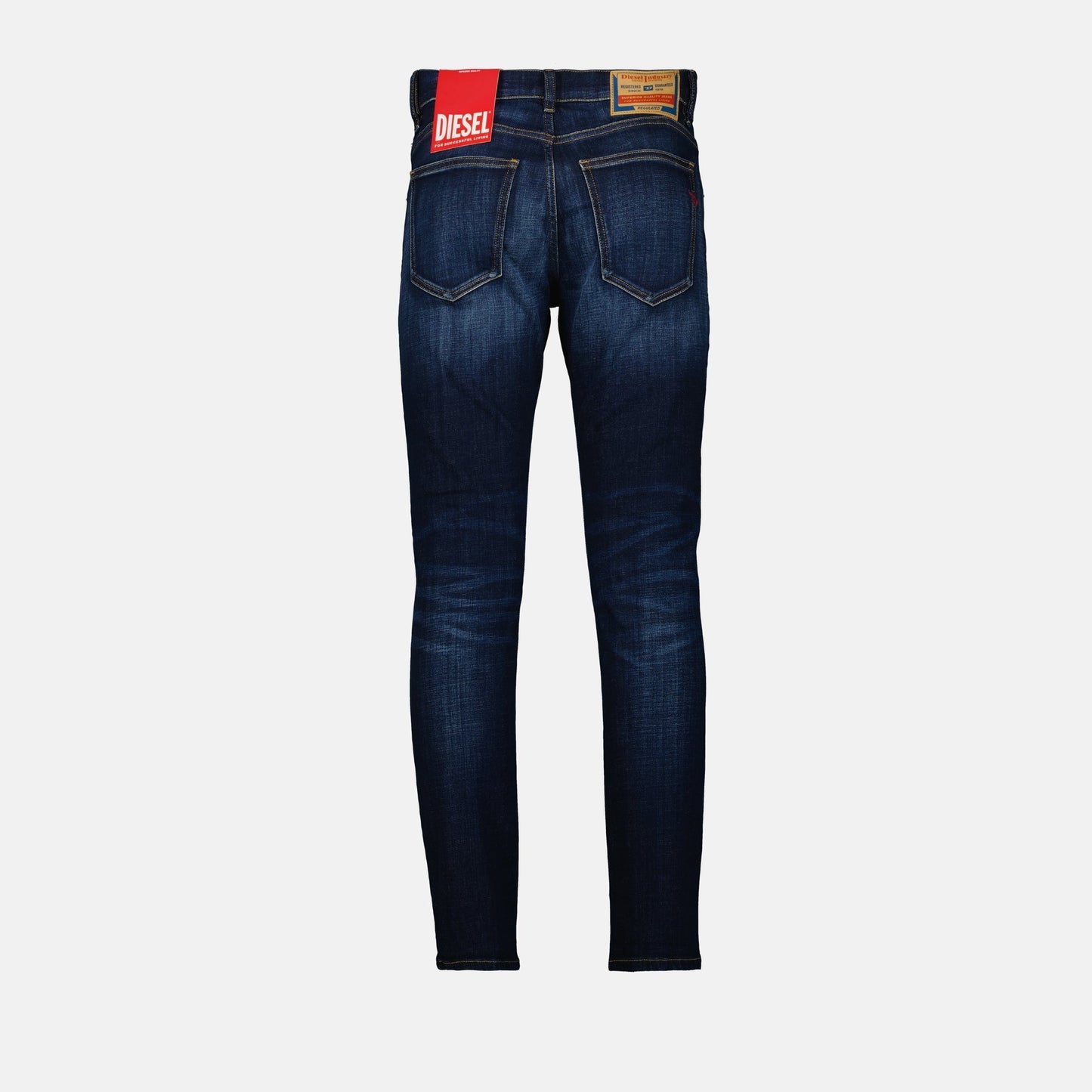 Slim Jean 2019 D-strukt