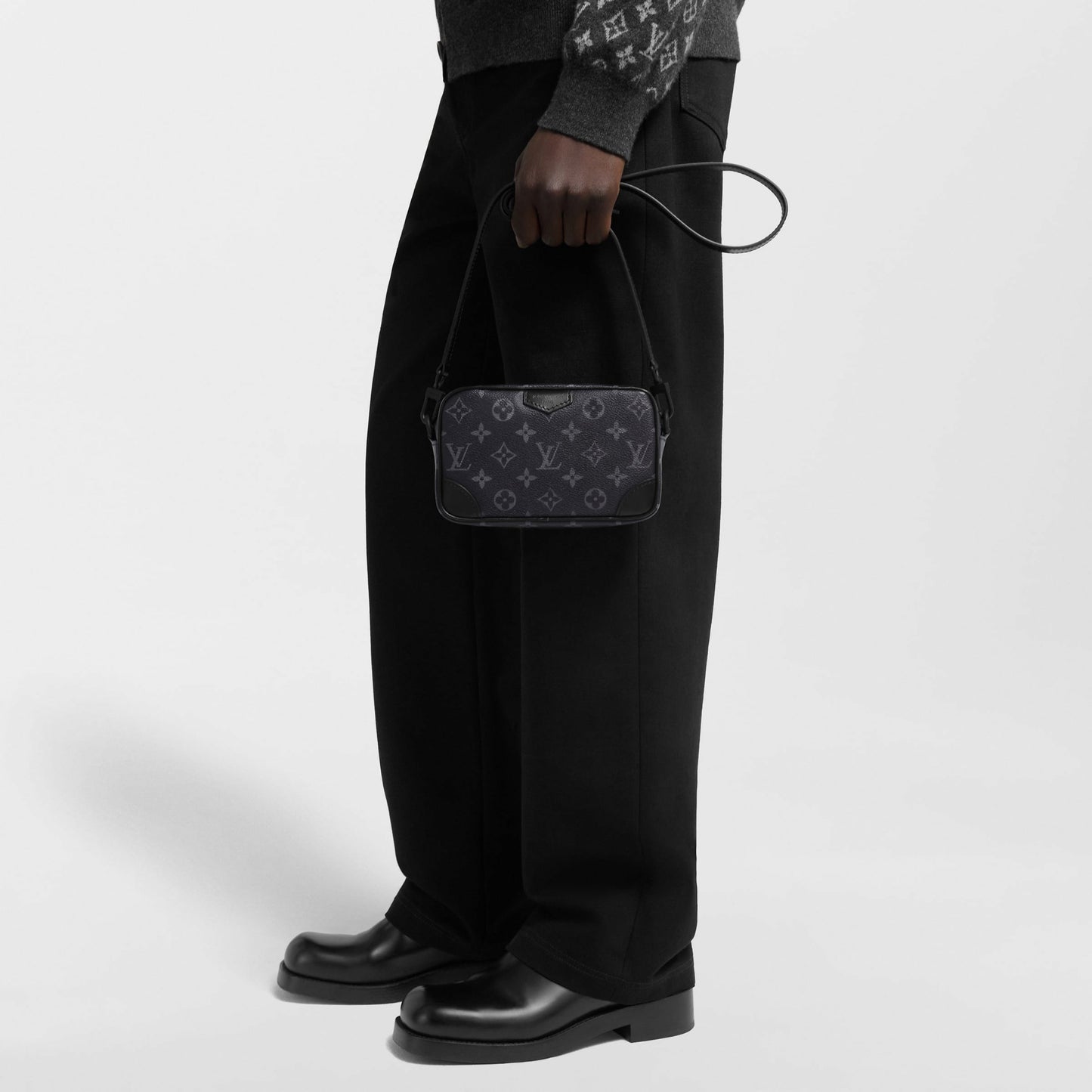 Trocadéro Wearable Wallet darkly elegant interpretation